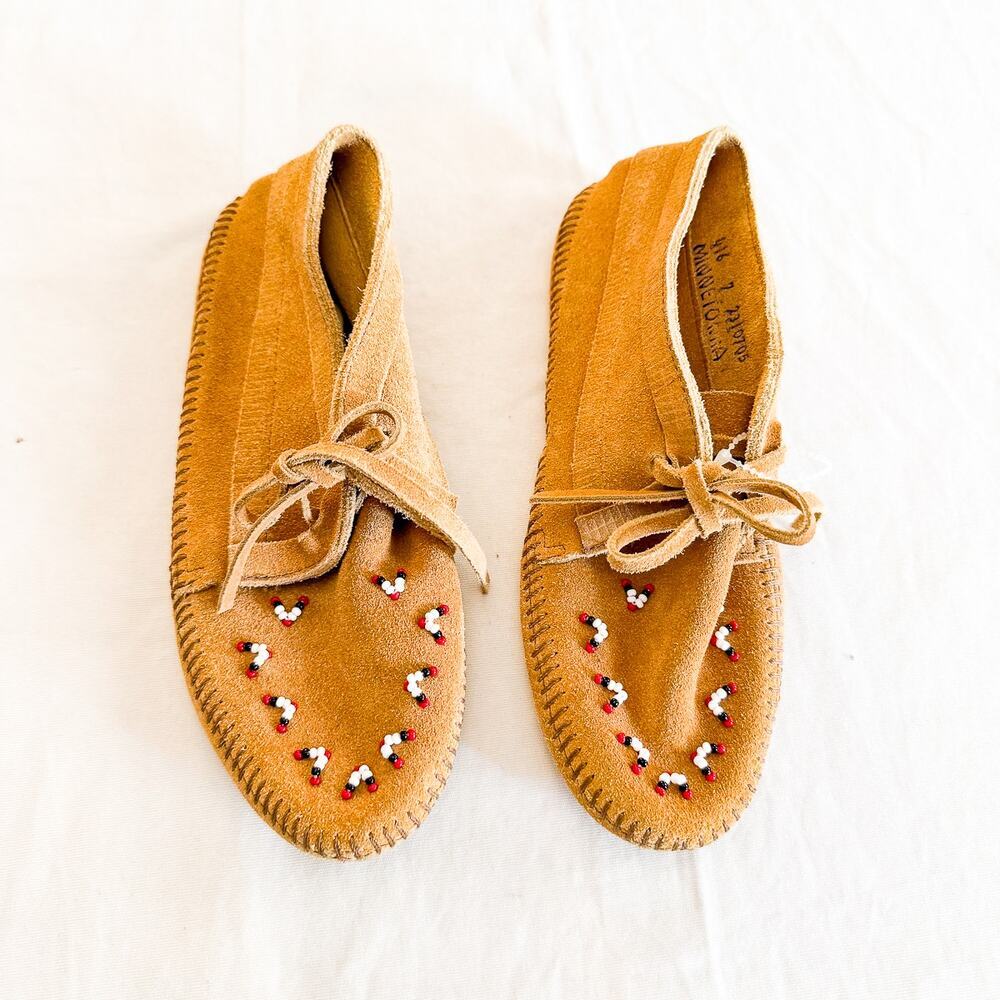 Minnetonka Beaded Suede Tan Leather Suede Mocassin Bootie Shoes Size 7